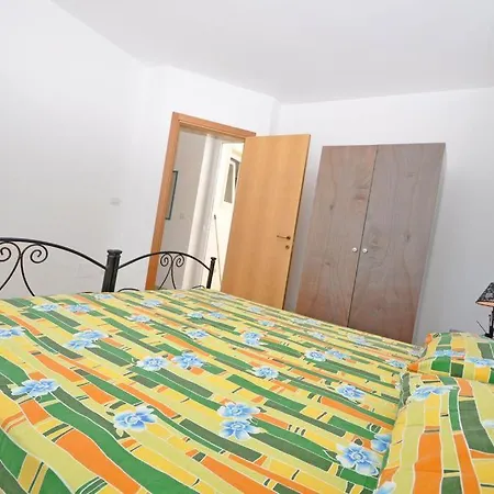 Apartment Punta Pizzo